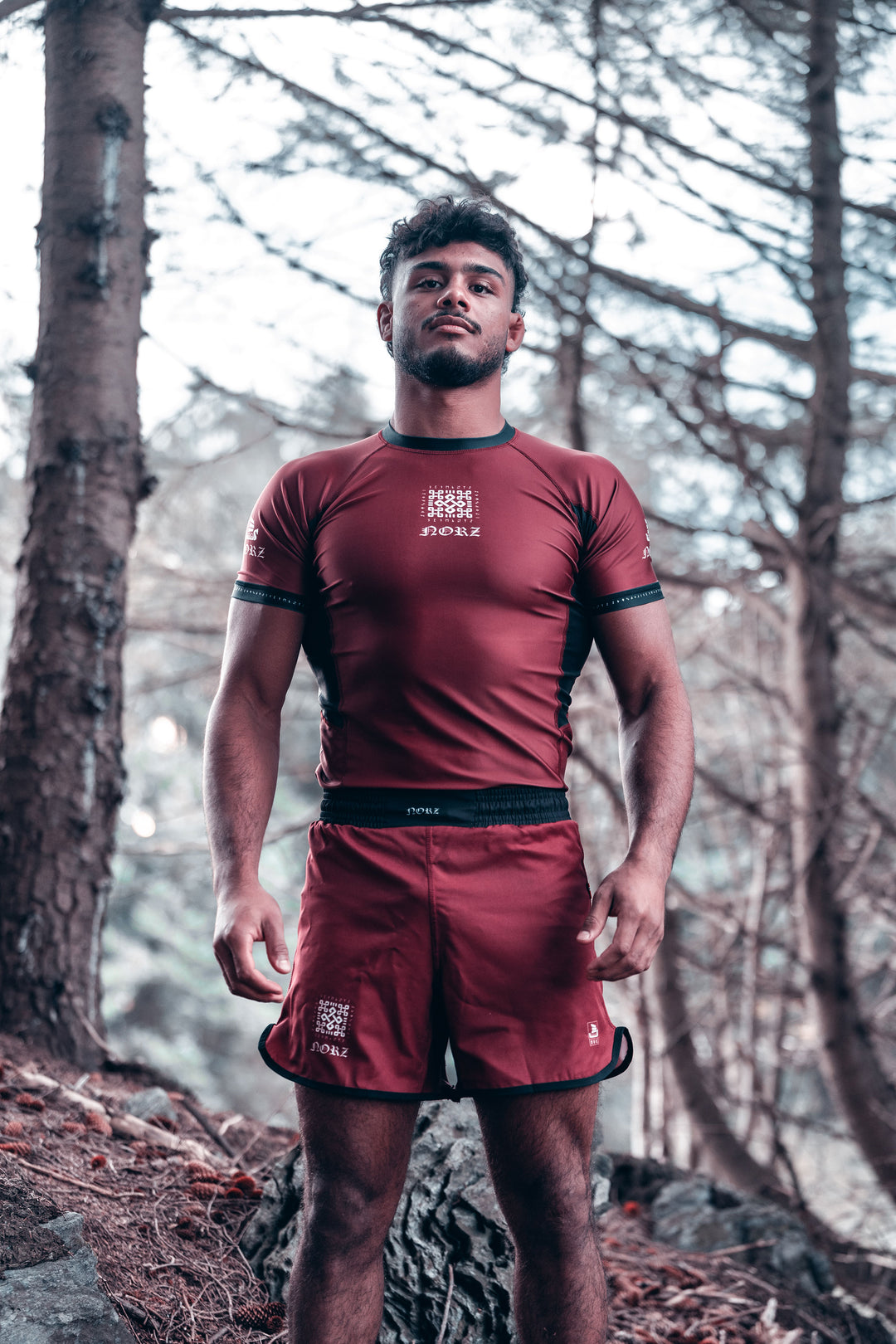 MENS BURGUNDY Rashguard