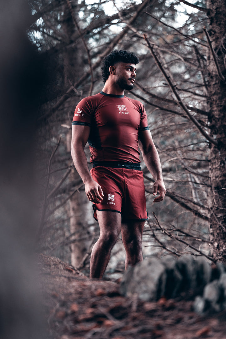 MENS BURGUNDY Rashguard