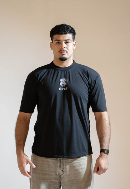 Knot T-Shirt Black