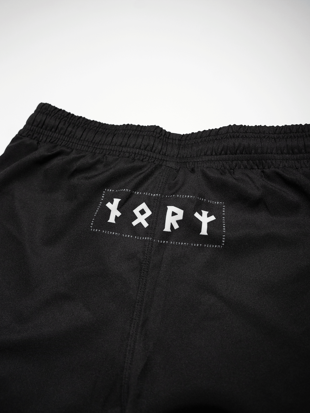 NORZ SHORTS - MIDCUT BLACK